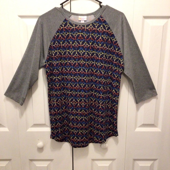 NWOT LuLaRoe Womens Randy 3/4 Sleeve Raglan T-Shirt Top Size Medium - Picture 4 of 6